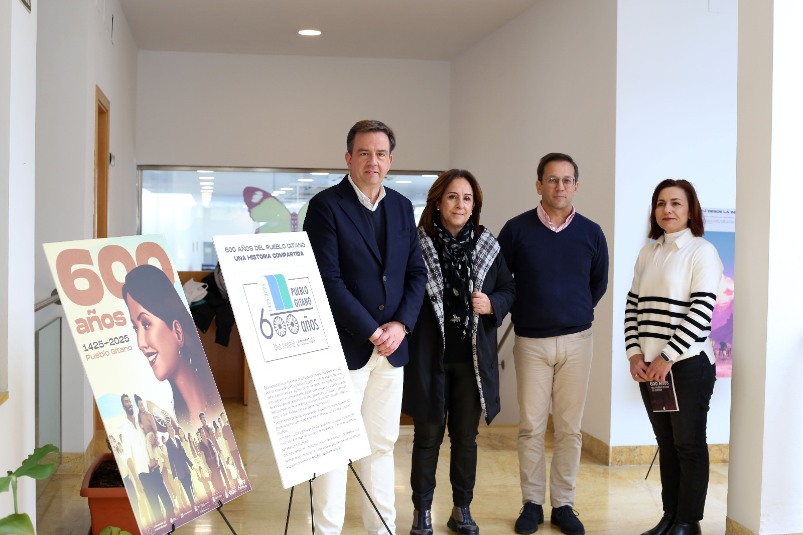 Inauguración de la exposición '600 años del Pueblo Gitano en la Península'