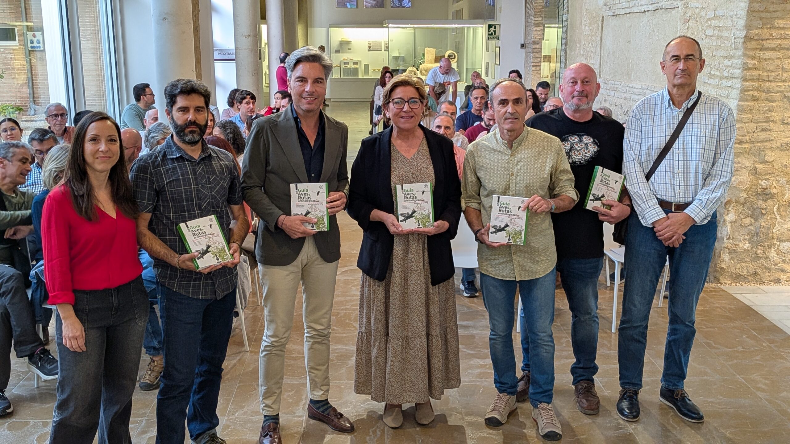 Presentada en Lucena la segunda edición de la Guía de Aves y Rutas Ornitológicas de la provincia de Córdoba