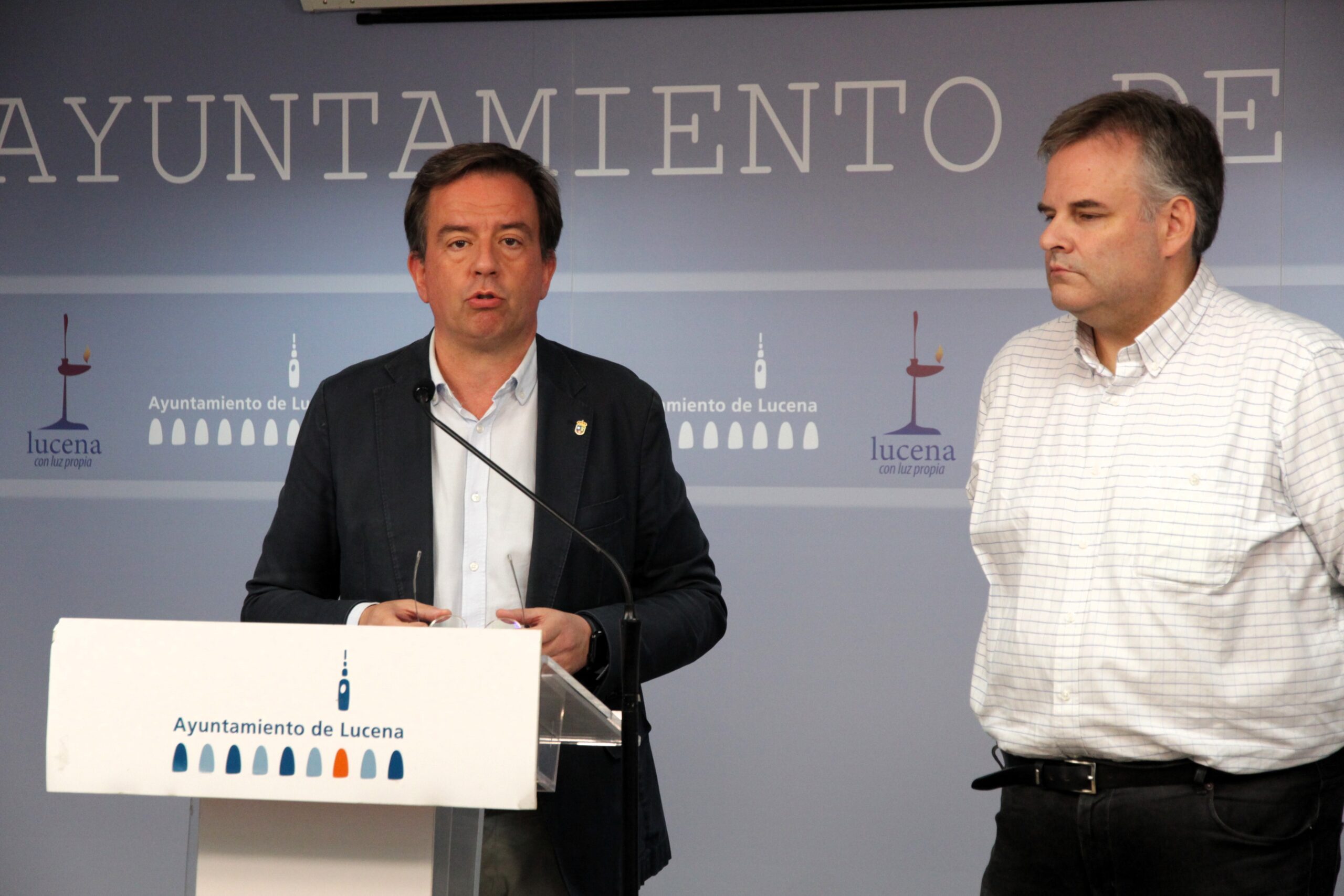 Aurelio Fernández y Ángel Novillo informan sobre este contrato